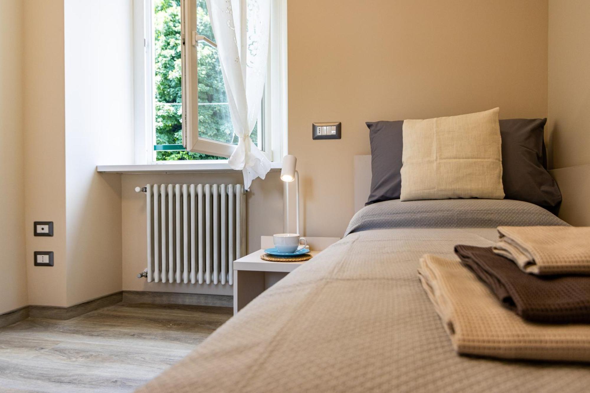 Le Dalie - Appartamento Stresa - Magognino Brisino Bagian luar foto