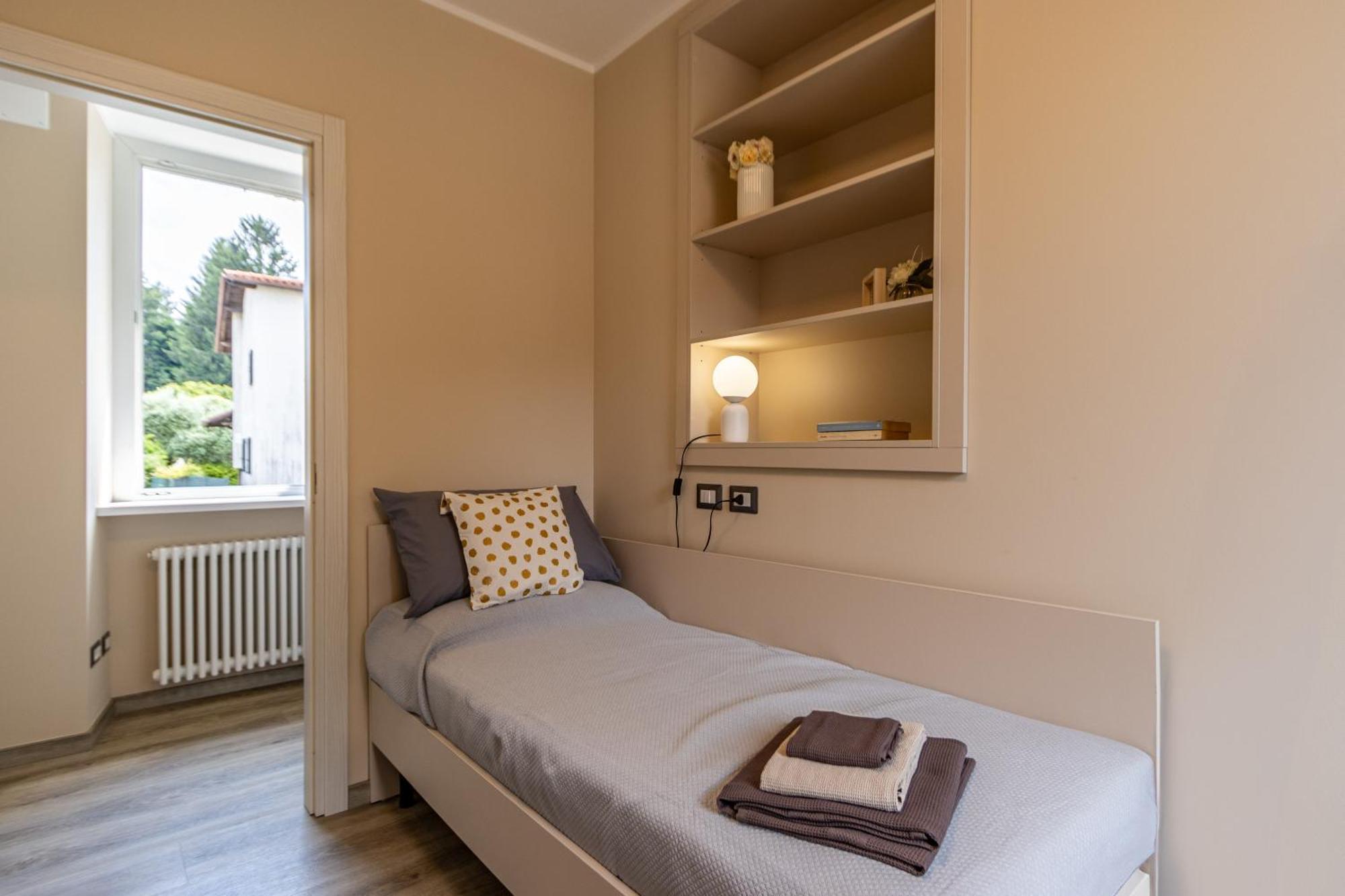 Le Dalie - Appartamento Stresa - Magognino Brisino Bagian luar foto