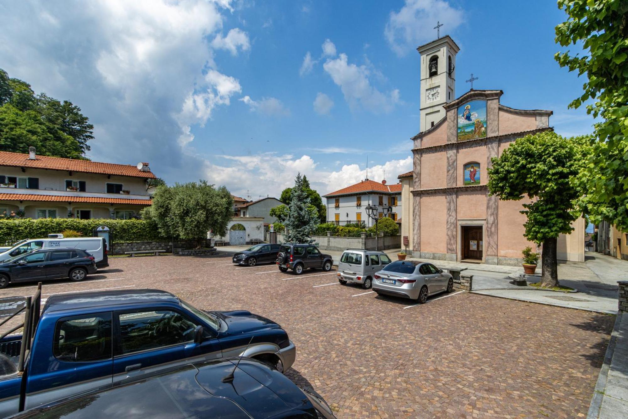 Le Dalie - Appartamento Stresa - Magognino Brisino Bagian luar foto